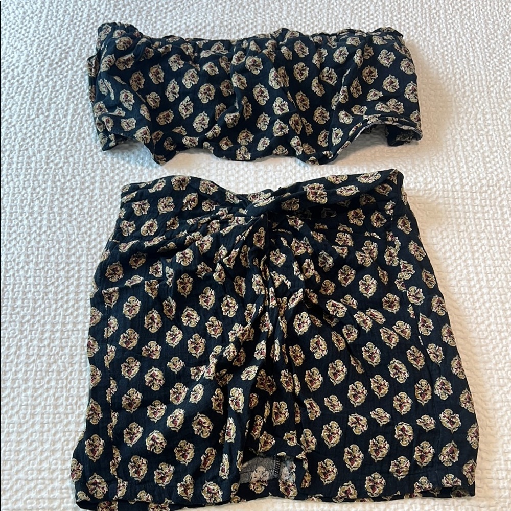 Zara Black Floral Skirt